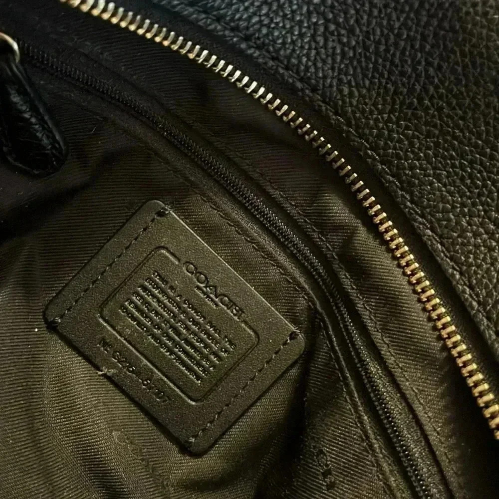 COACH 57107 Turnlock Chain Pebbled Leather Tote Shoulder Bag - Picture 4 of 7